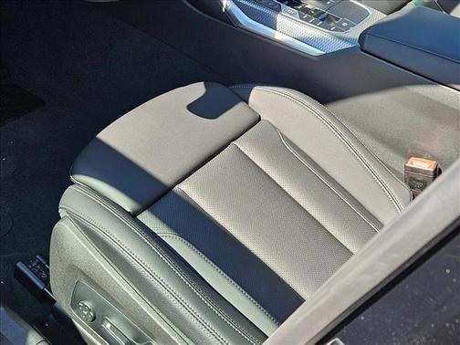 2025 BMW 330 i
