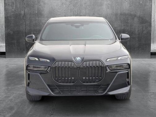 2025 BMW i7 eDrive50