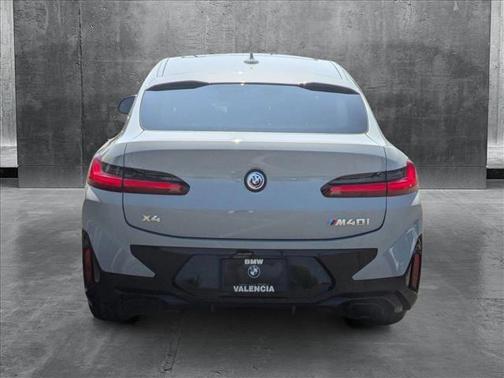 2022 BMW X4 M40i