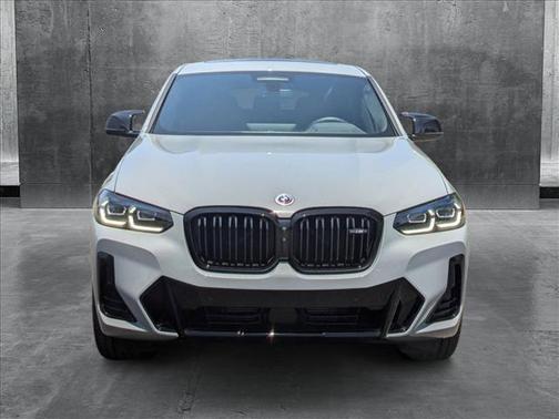 2022 BMW X4 M40i