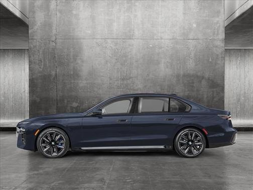 2025 BMW 750e xDrive