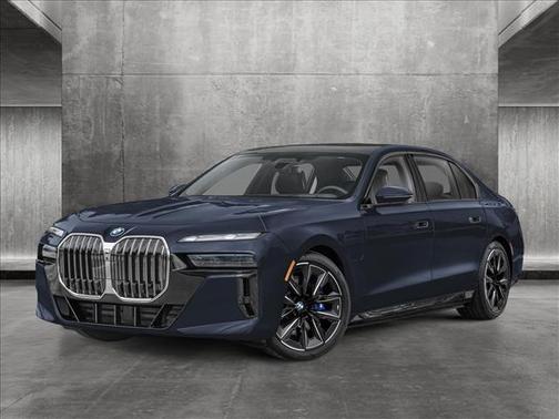 2025 BMW 750e xDrive
