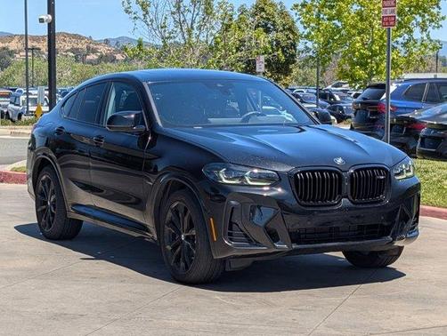 Black Sapphire Metallic 2023 BMW X4 M40i