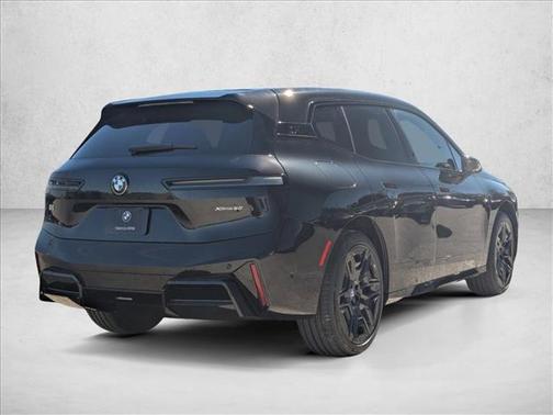 2026 BMW iX xDrive60