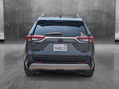 2023 Toyota RAV4 Hybrid XSE