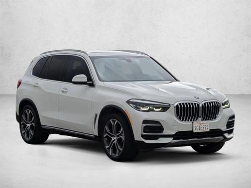 Alpine White 2023 BMW X5 xDrive40i