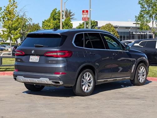 Arctic Gray Metallic 2019 BMW X5 xDrive40i