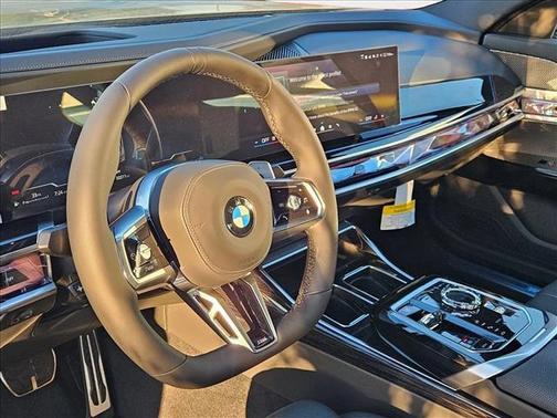 2026 BMW 740 i xDrive