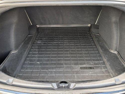 2019 Tesla Model 3 Mid Range