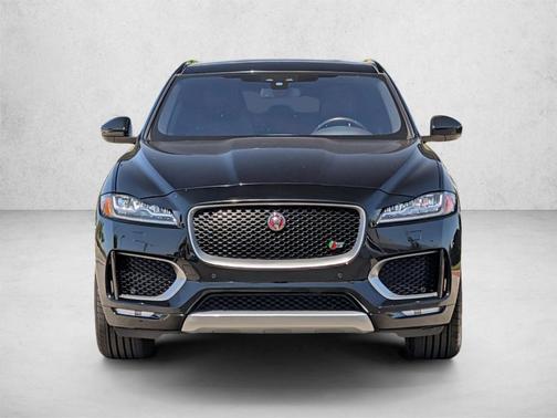 Narvik Black 2018 Jaguar F-PACE S
