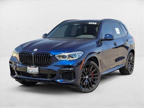 2022 BMW X5 M50i