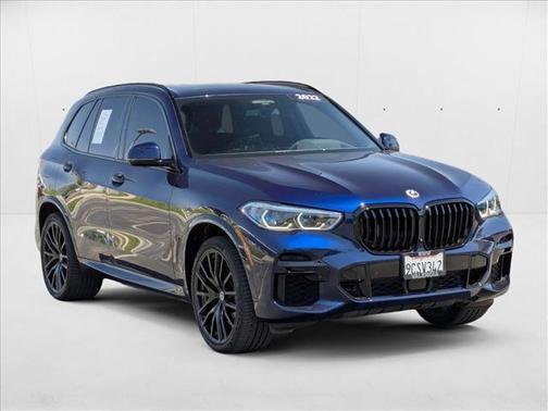 2022 BMW X5 M50i