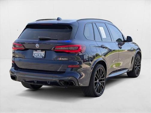 2022 BMW X5 M50i