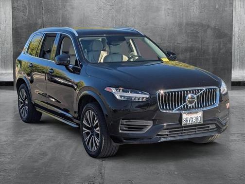 2020 Volvo XC90 Hybrid T8 Momentum 7 Passenger