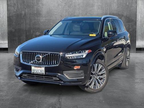 2020 Volvo XC90 Hybrid T8 Momentum 7 Passenger