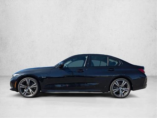 2023 BMW 330e 330e