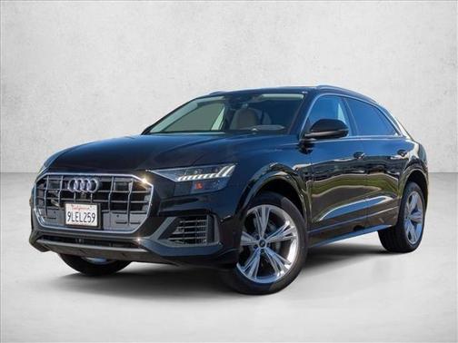 2023 Audi Q8 Premium