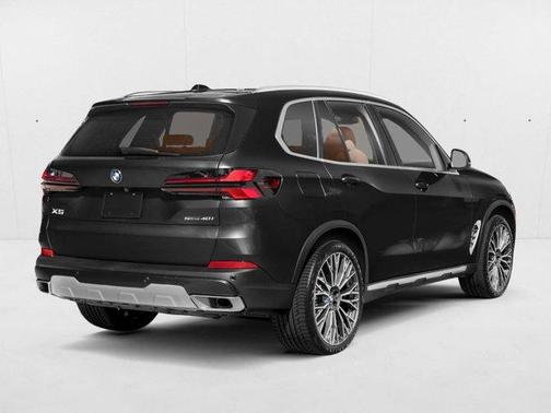 Black Sapphire Metallic 2026 BMW X5 M60i