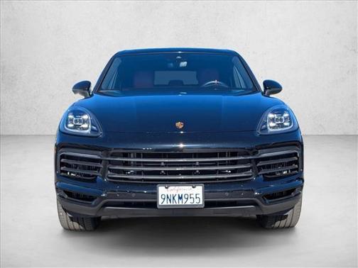 2023 Porsche Cayenne Platinum Edition