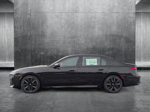 2025 BMW 760 760i xDrive