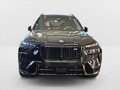 2026 BMW X7 M60i