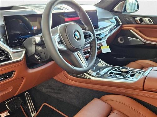 2026 BMW X7 M60i