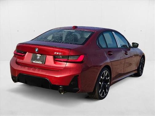 2025 BMW 330 i
