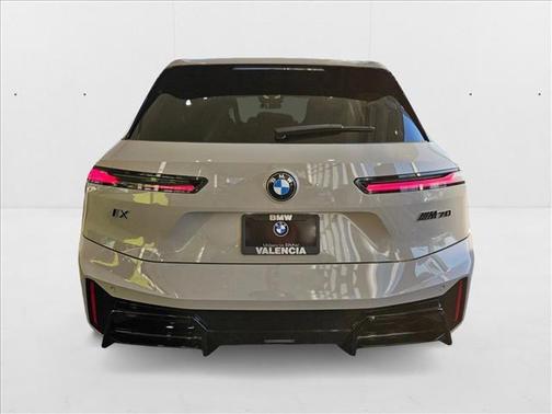 2026 BMW iX M70