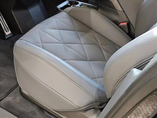 2026 BMW iX M70