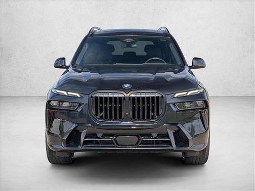 Black Sapphire Metallic 2024 BMW X7 xDrive40i