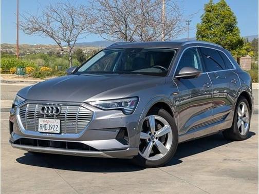 Typhoon Gray Metallic 2019 Audi e-tron Premium Plus