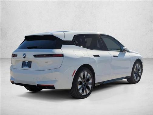 2026 BMW iX xDrive60