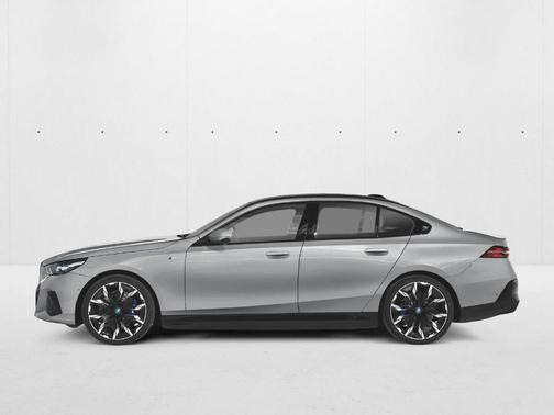 Gray Metallic 2026 BMW i5 eDrive40