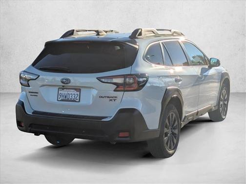 2024 Subaru Outback Onyx Edition XT
