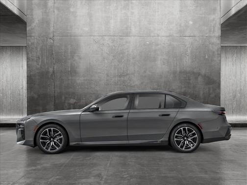 2025 BMW 760 760i xDrive