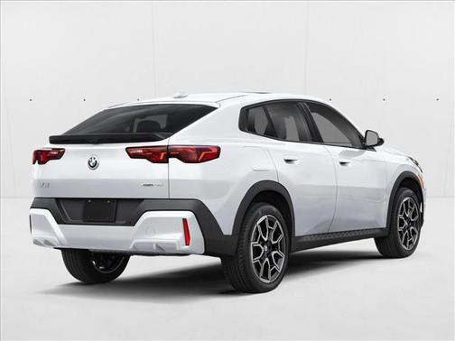 Alpine White 2026 BMW X2 xDrive28i