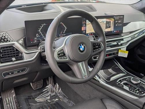 Black Sapphire Metallic 2026 BMW X7 xDrive40i