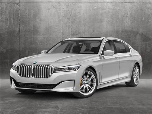 2022 BMW 740 i