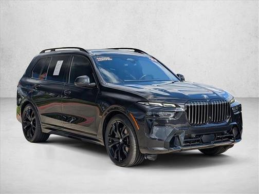Black Sapphire Metallic 2023 BMW X7 xDrive40i
