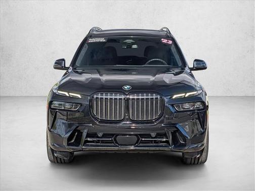 Black Sapphire Metallic 2023 BMW X7 xDrive40i