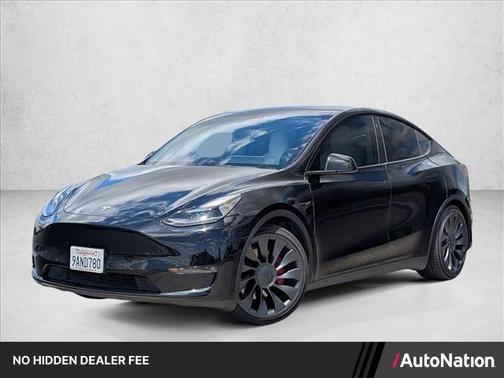 Black 2022 Tesla Model Y Performance
