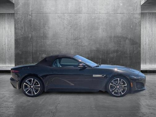 2021 Jaguar F-TYPE Base