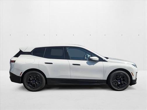 2023 BMW iX xDrive50