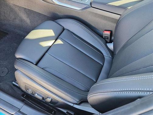 2026 BMW 330 I XDrive NA