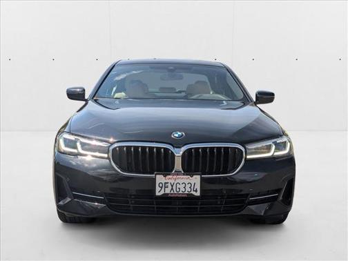 2023 BMW 530 i