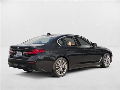 2023 BMW 530 i
