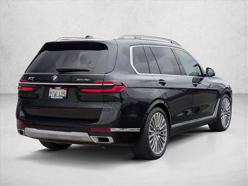 Black Sapphire Metallic 2025 BMW X7 xDrive40i