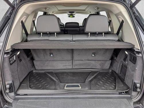 Black Sapphire Metallic 2025 BMW X7 xDrive40i