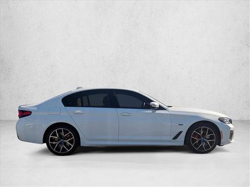 2023 BMW 530e 530e