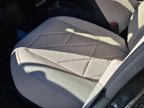 2026 BMW iX xDrive60